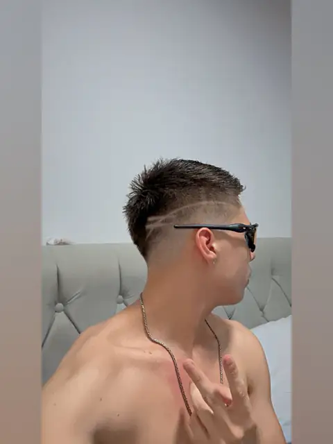 Guss on OnlyFans