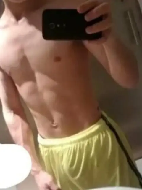 Mars Rojas on OnlyFans