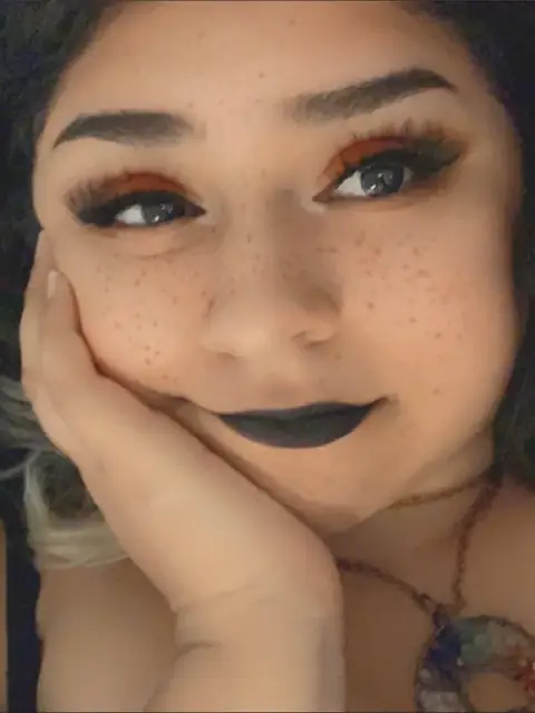 Goddess Reyna on OnlyFans
