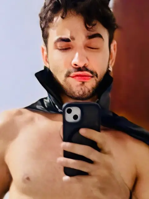 SantistaXxX on OnlyFans