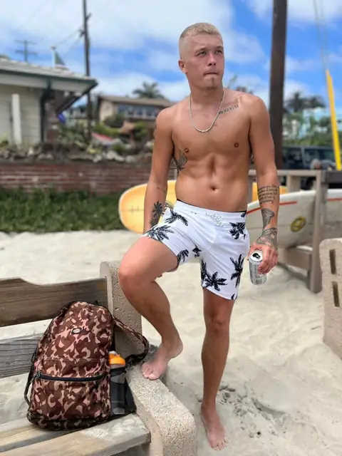 Nikko on OnlyFans