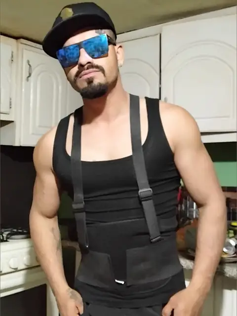 Papi lechero on OnlyFans