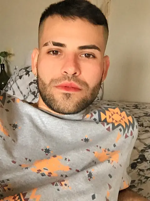 Jhonathan on OnlyFans