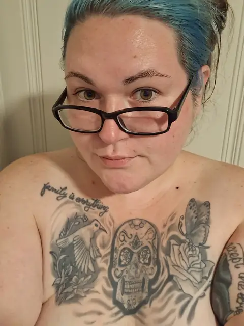 Rosalie on OnlyFans