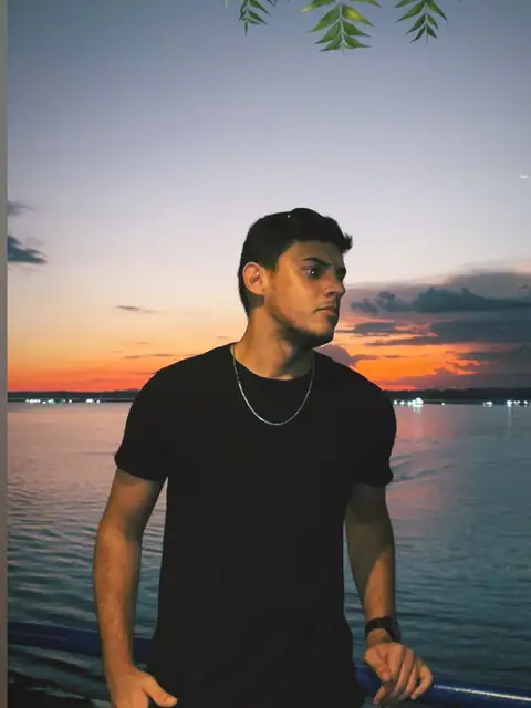 Lucas Oliveira dos Santos on OnlyFans