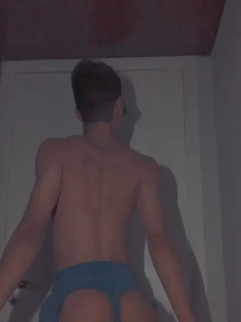 Yghor on OnlyFans