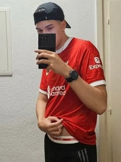 Anonymsingle on OnlyFans