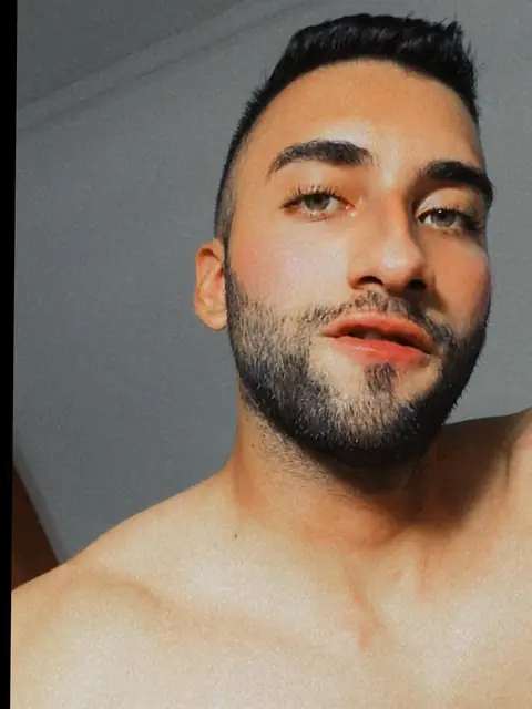 Victor Becerra on OnlyFans