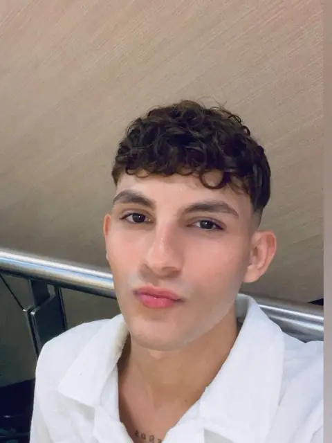 Kevin tapias on OnlyFans
