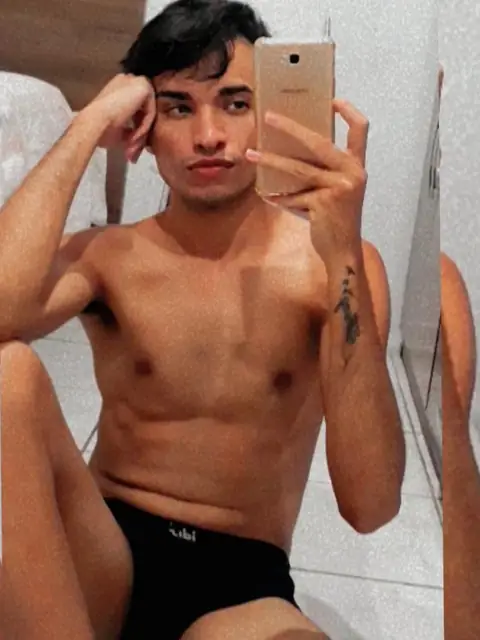 Felipe on OnlyFans