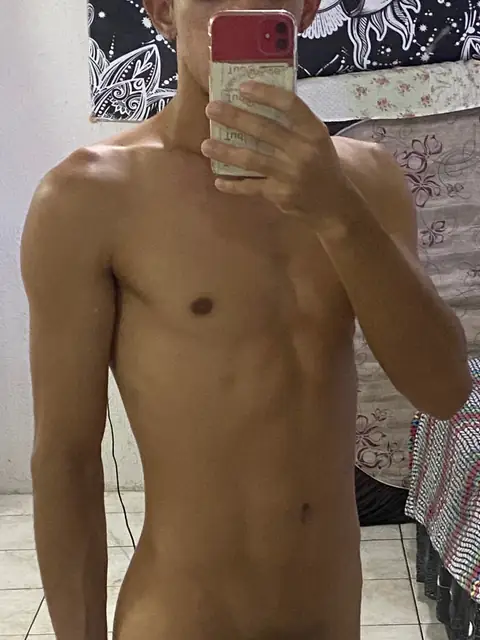 Ravi Lucca on OnlyFans