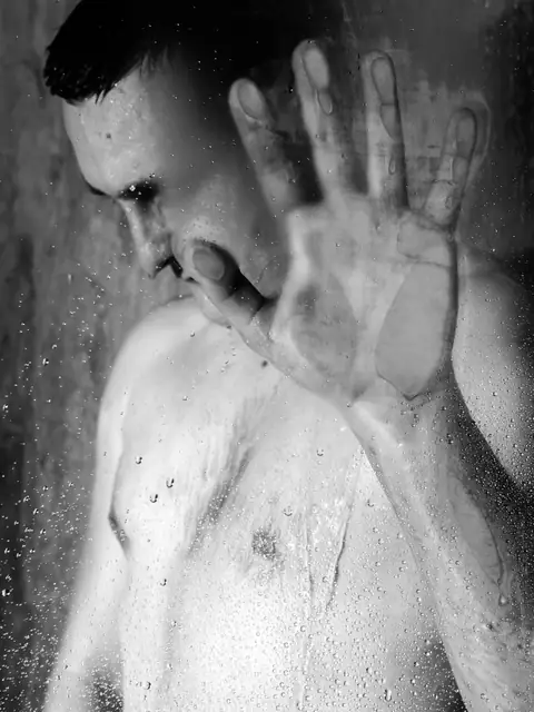 Submissive Nudist on OnlyFans