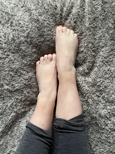 Simply Feet OnlyFans profile