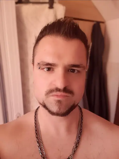Andrea Furlan on OnlyFans
