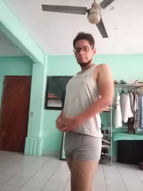 Beto Gomez on OnlyFans