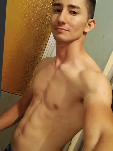 Johnsr92 on OnlyFans