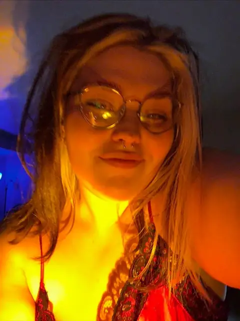 Ky on OnlyFans