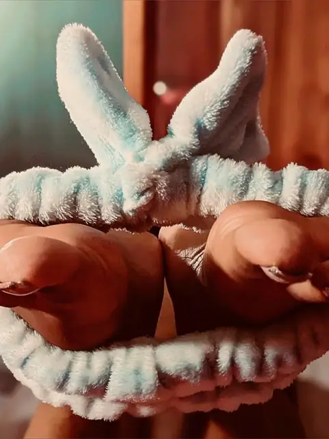 Barefoot Bunny on OnlyFans