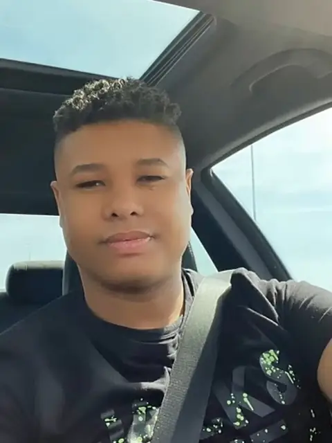 Elnegro2103 Latino on OnlyFans