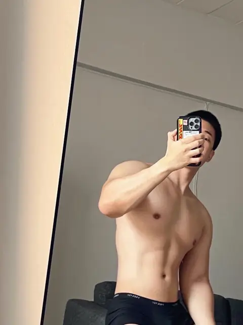 Lyn Coln on OnlyFans