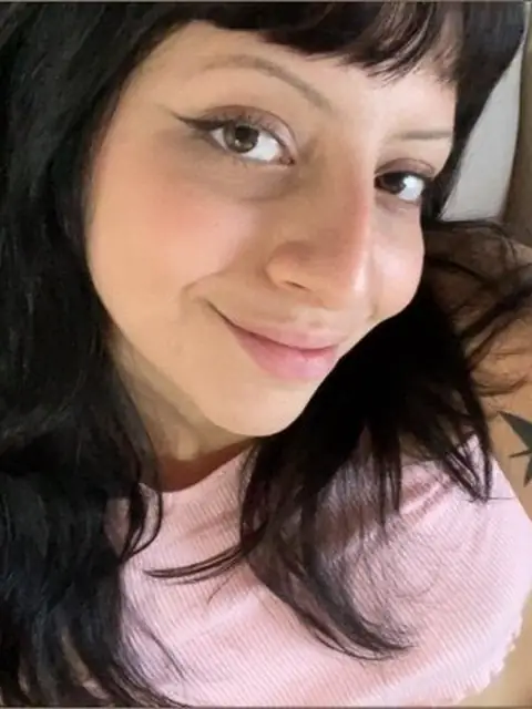 mia on OnlyFans