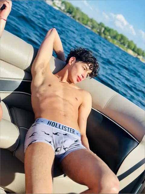 Ricardito Palacios on OnlyFans