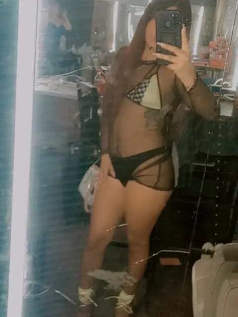 Josselyne Roman on OnlyFans