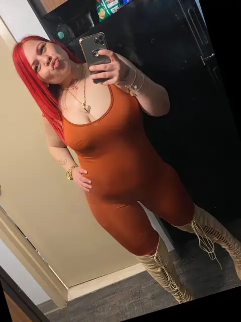 LadyL27 on OnlyFans
