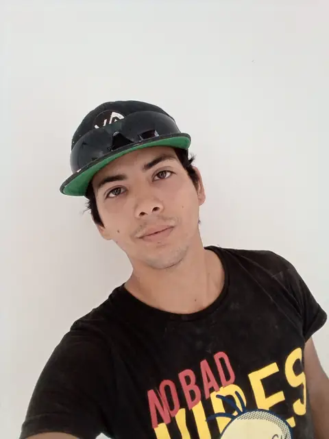 Alejandro Gonz lez on OnlyFans
