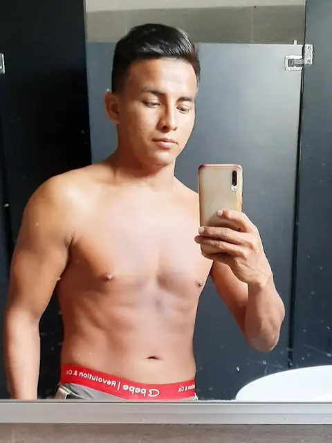 Jose velasquez on OnlyFans