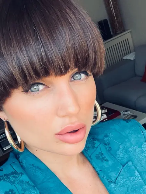 Nita Mos on OnlyFans