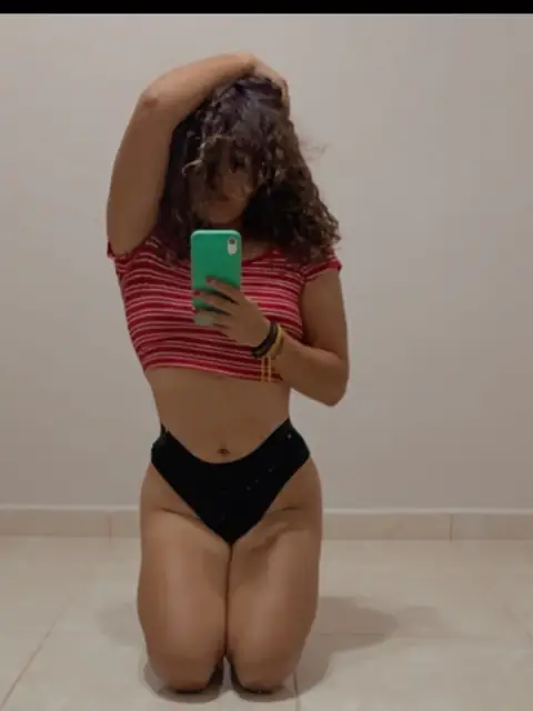 Fannie Alvasan on OnlyFans