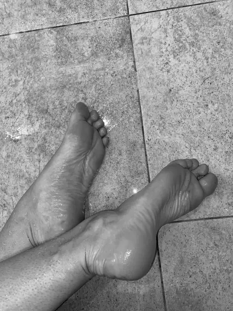 Angel Feet on OnlyFans