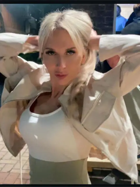 Lala on OnlyFans