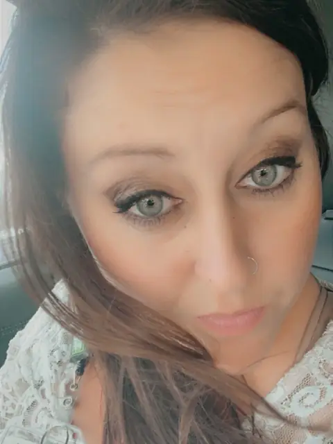 Cinnamon on OnlyFans