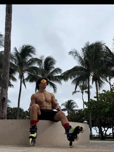 Javier Al Chaer on OnlyFans