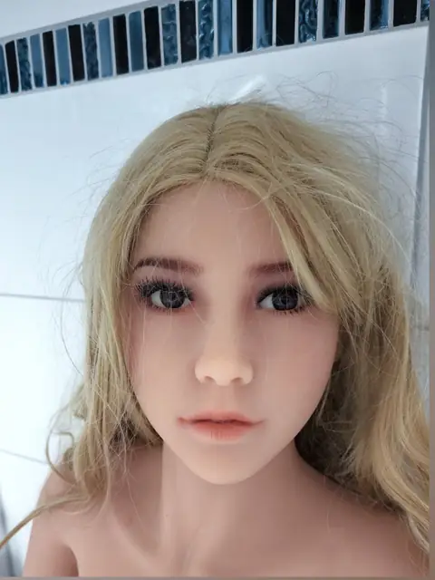 Doll Clara on OnlyFans