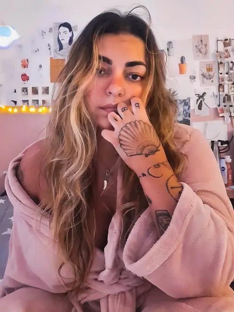 Elisa Milano on OnlyFans