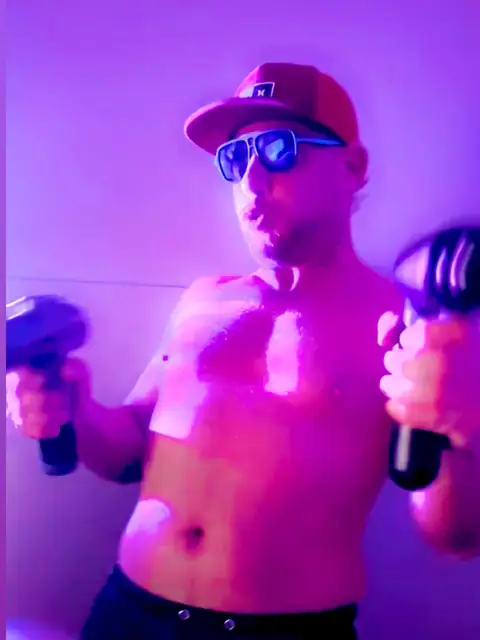 DrooSXX9 on OnlyFans