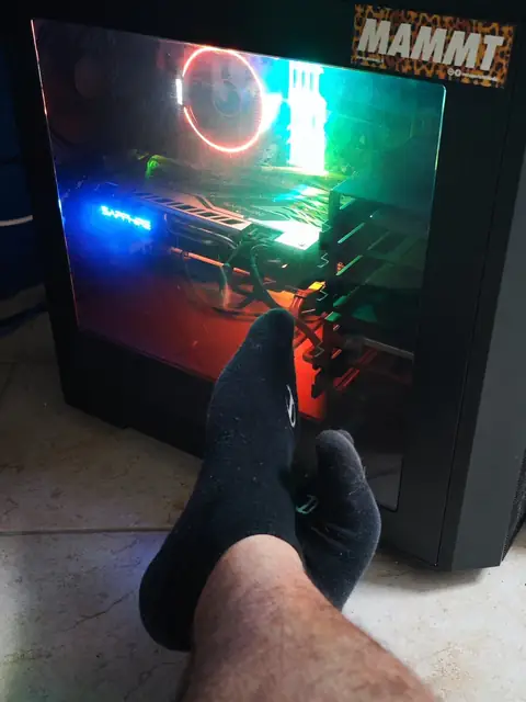Erik Feet69 on OnlyFans