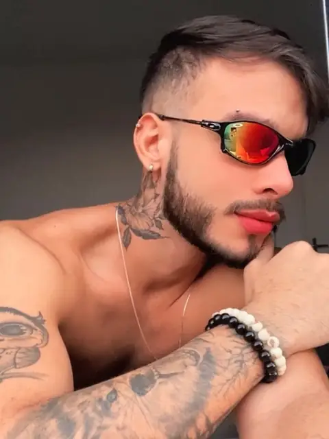 Boy22cm on OnlyFans