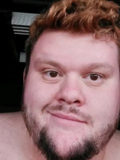 Nate Exhibates on OnlyFans