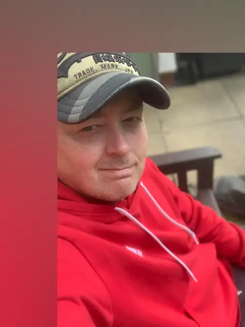Brett on OnlyFans