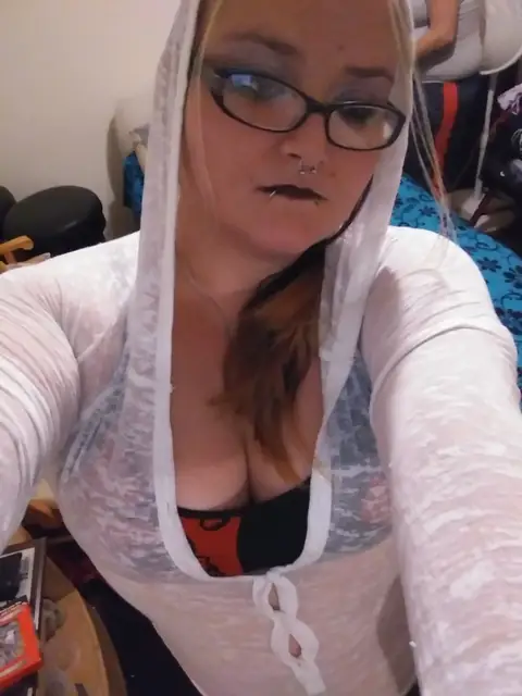 Little Luna on OnlyFans