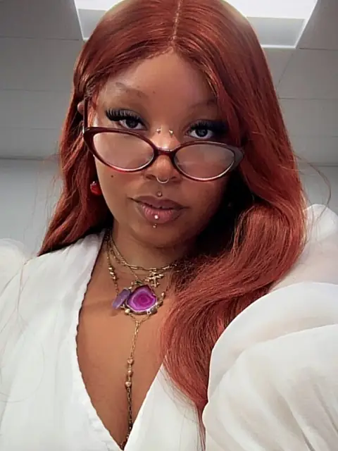 Hin le Hentai on OnlyFans