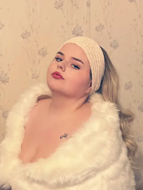 Kitty kat on OnlyFans