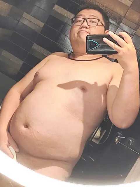 Brendan Lee on OnlyFans