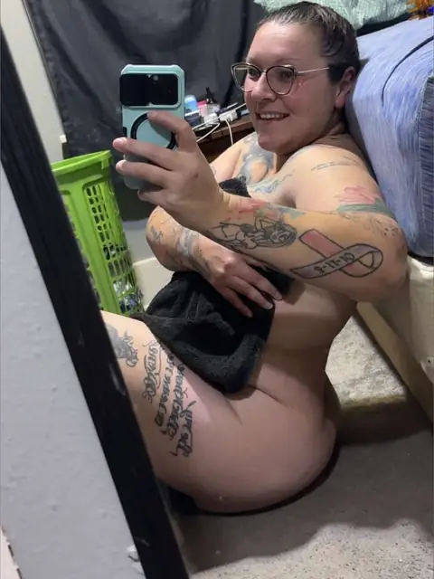 Slimcrazybitch25 on OnlyFans