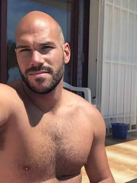 Arnauetti on OnlyFans