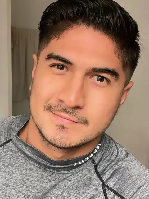 Jepton Adri n on OnlyFans